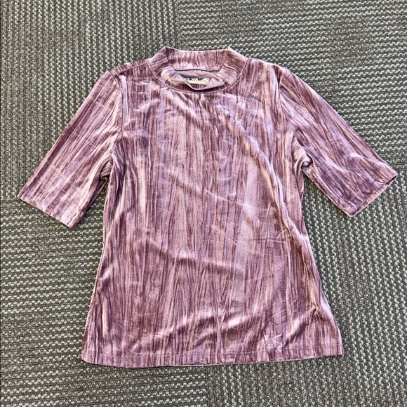 Anthropologie Pilcro Velveteen Mock Neck Pink Shortsleeve Top, size M - Picture 4 of 7